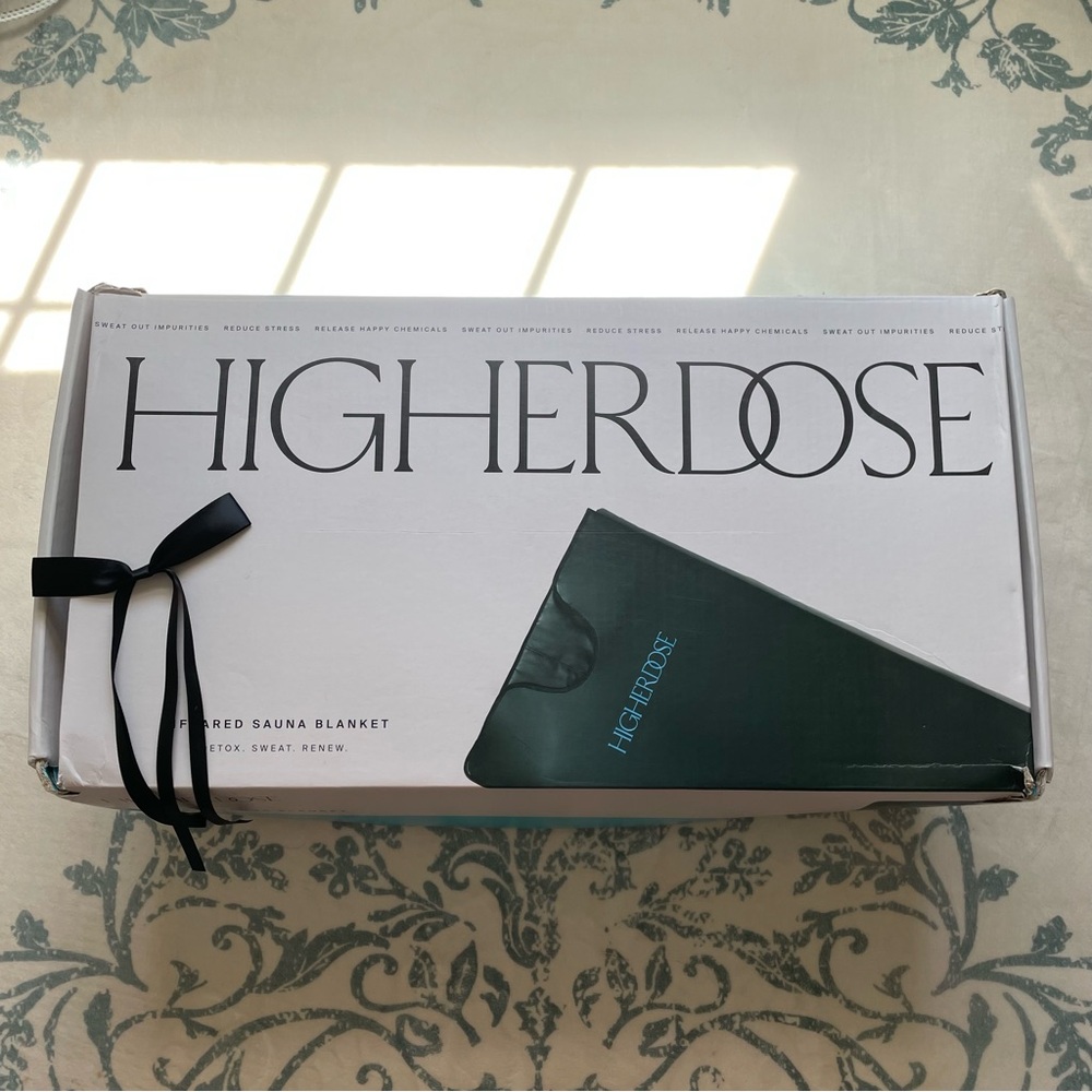 HigherDOSE Infrared Sauna Blanket